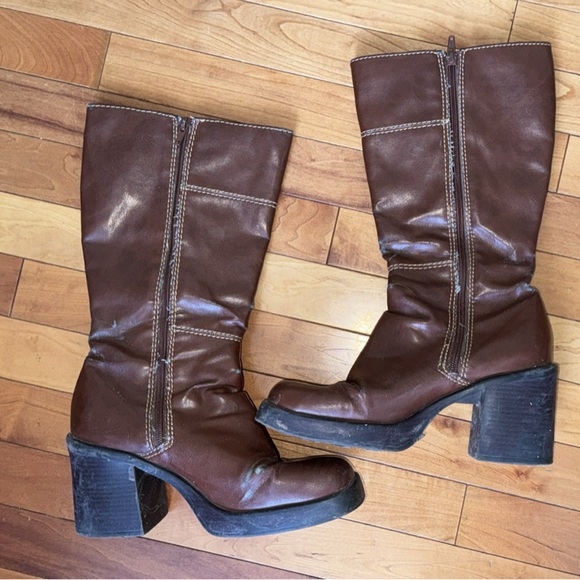 Vintage 90’s Lower East Side Faux Leather Chunky Corset Platform Boots - Picture 3 of 12